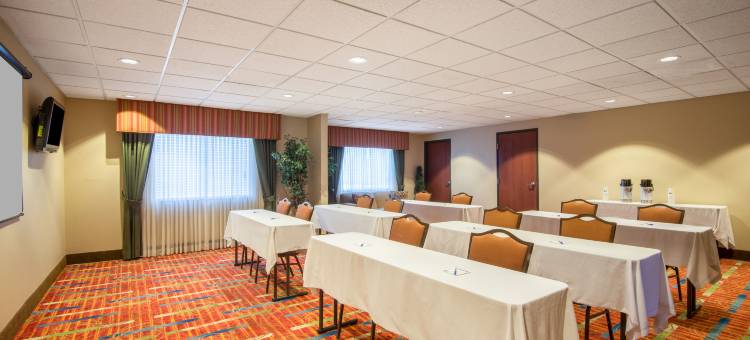 智选假日套房酒店伊妮德- HWY 412(Holiday Inn Express & Suites Enid-Hwy 412)图片