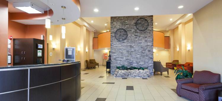 史特斯维尔-穆尔斯维尔舒适套房酒店(Comfort Inn & Suites Statesville - Mooresville)图片