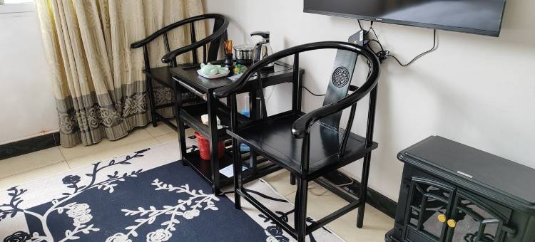 房东晓雍客栈(枫叶大道分店)图片