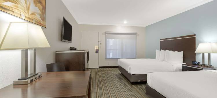 礼遇贝斯特韦斯特酒店(Best Western Courtesy Inn - Anaheim Park Hotel)图片