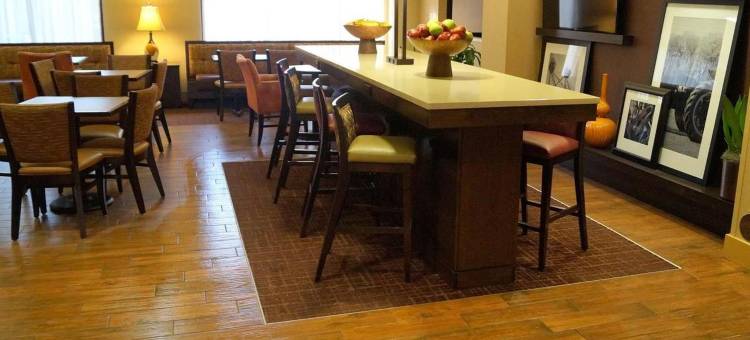 希尔顿欢朋酒店-阿尔图纳(Hampton Inn Altoona)图片