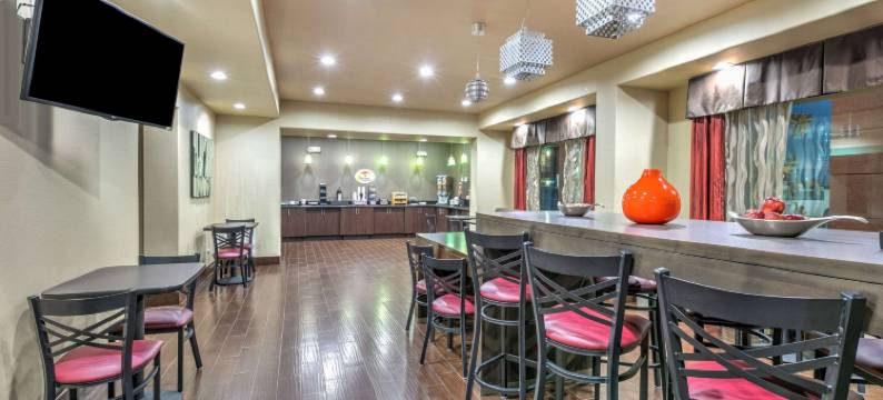 卡恩斯市温德姆速 8 酒店(Super 8 by Wyndham Karnes City)图片