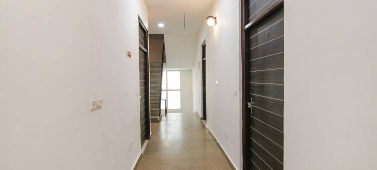 Fabexpress Gross 广场(FabHotel Gross Empire)图片