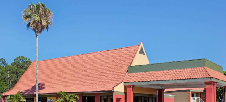 可可邮轮港西I-95/524温德姆戴斯酒店(Days Inn by Wyndham Cocoa Cruiseport West at I-95/524)图片