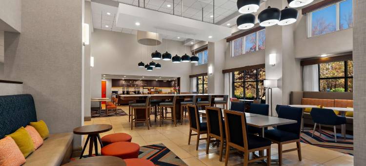 弗农山贝尔沃-亚历山大南区欢朋套房酒店(Hampton Inn & Suites by Hilton Fort Belvoir Alexandria South)图片