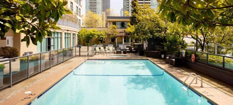 伯纳比商务会议行政套房酒店(Executive Suites Hotel & Conference Center, Metro Vancouver)图片
