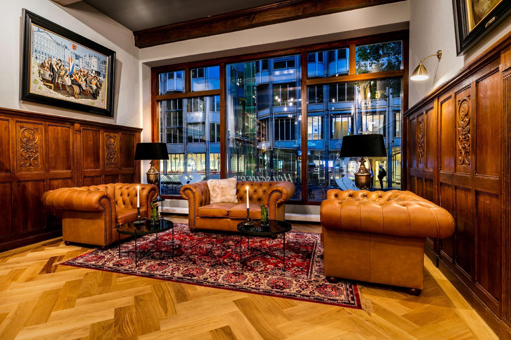 Hotel Die Port Van CleveOver view