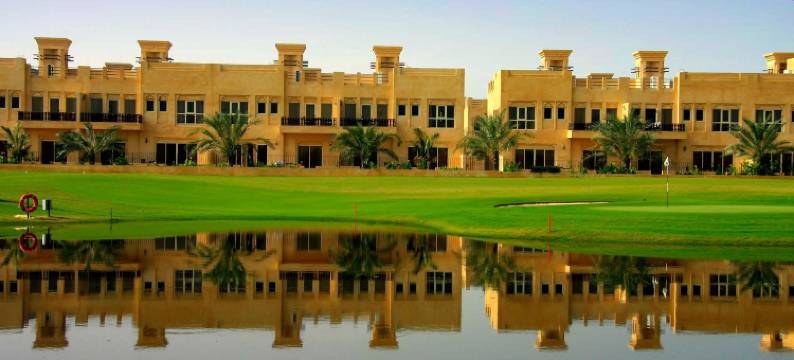 哈姆拉村酒店(Al Hamra Village Hotel)图片