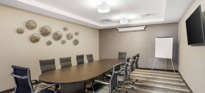 贝斯特韦斯特优质费城彭索金优质酒店(Best Western Plus Philadelphia-Pennsauken Hotel)图片