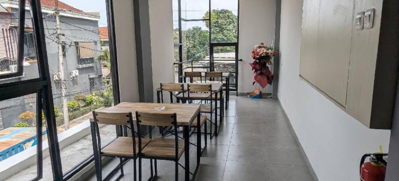 格兰德瓦洛拉西利旺宜(Grand Valora Near Sam Poo Kong Semarang Mitra RedDoorz)图片