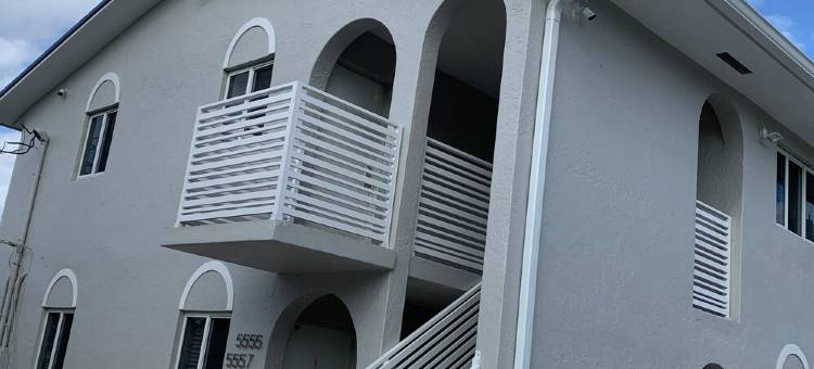 在迈阿密机场附近的时尚单间公寓(💎stylish Studio Apartment by Miami Airport)图片
