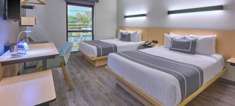 城市快捷酒店由万豪墨西哥城南环路特拉尔潘提供(City Express Plus by Marriott Ciudad de México Periférico Sur Tlalpan)图片