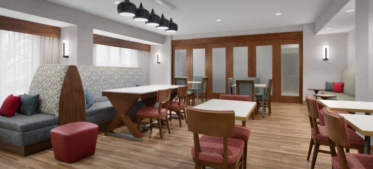 约克维尔欢朋酒店(Hampton Inn Yorkville)图片