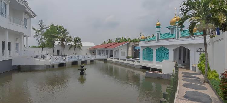 红多兹伊斯兰酒店@打横市穆蒂亚拉大别墅(RedDoorz Syariah @ Villa Grand Mutiara Tasikmalaya)图片