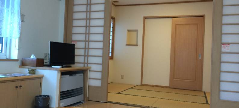 格罗基贝坎旅馆(Goroji Bekkan)图片