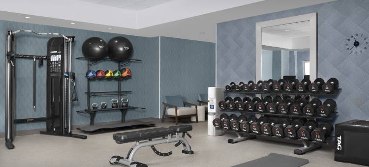 希尔顿家庭套房2号(福尔斯彻奇)(Home2 Suites by Hilton Falls Church)图片