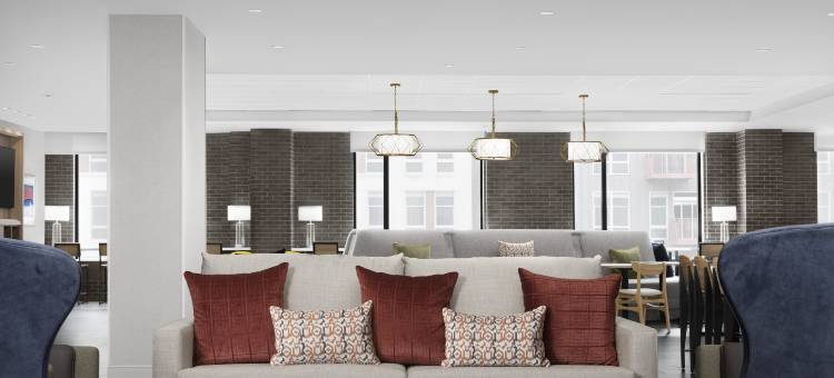 希尔顿家庭套房2号(福尔斯彻奇)(Home2 Suites by Hilton Falls Church)图片