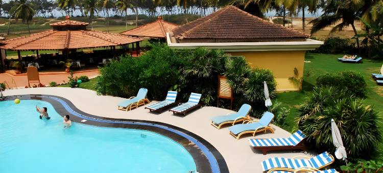 椰子林海滩度假村(Coconut Grove Beach Resort)图片