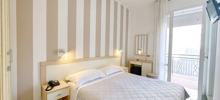 布朗酒店(Aura Living Hotel)图片