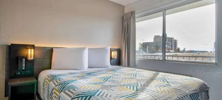 阿尔伯克基城6号汽车旅馆(Motel 6 Albuquerque, NM - Midtown)图片