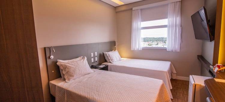 温德姆华美达马瑙斯托雷斯中心酒店(Ramada by Wyndham Manaus Torres Center)图片