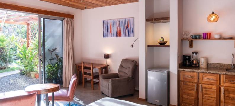 Iluminar Beachfront Suite灯火海滨套房(Iluminar Beachfront Suites)图片