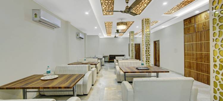 Treebo 皇家礼炮酒店, 锡拉库尔(Treebo Royal Salute, Zirakpur)图片