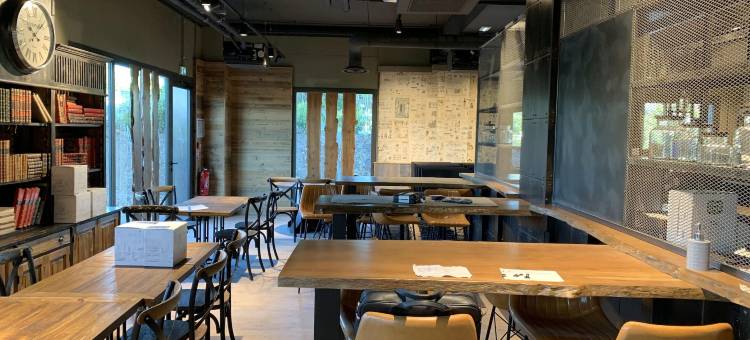 B＆B酒店克莱蒙费朗A71/A75 La Méridienne(B&B Hotel Clermont-Ferrand A71-A75 la Méridienne)图片