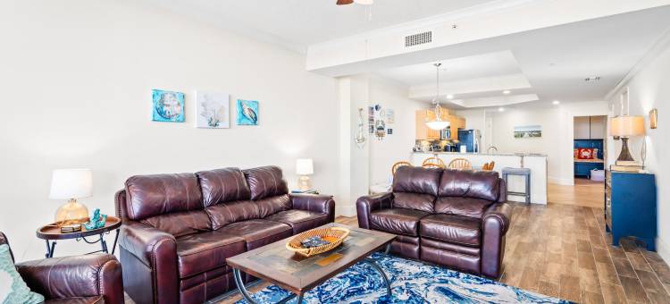 Gulf Views and Expansive Balcony - Stunning Family Retreat图片