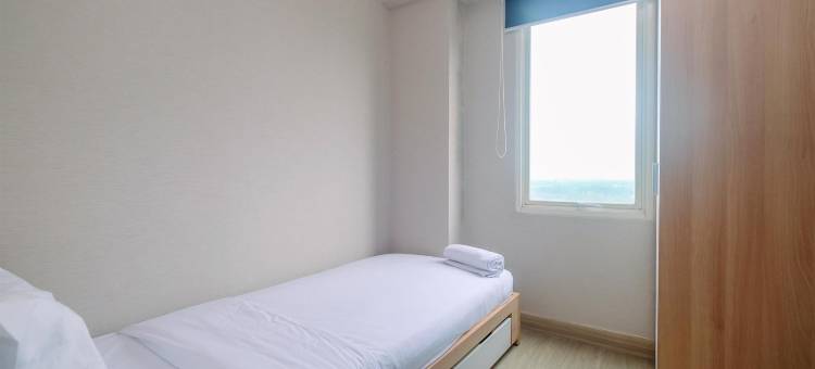 经典优雅的3卧室在波多莫罗高尔夫景观公寓(Classic and Elegant 3BR at Podomoro Golf View Apartment)图片