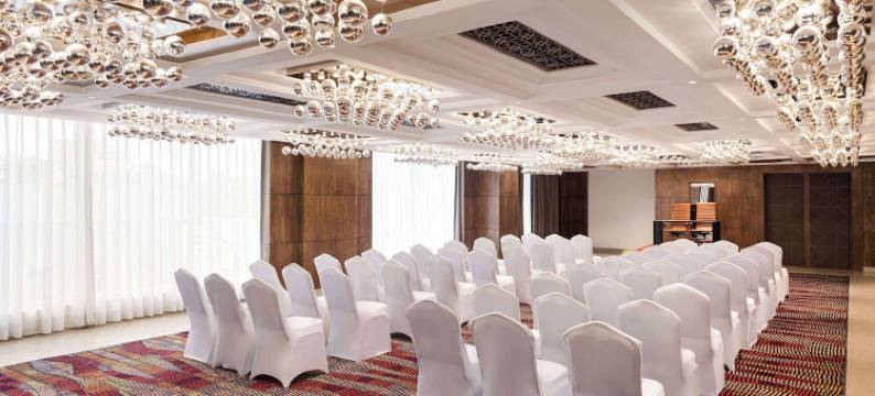 哥拉克布尔威登华美达酒店，哥拉克纳特曼迪尔路(Ramada by Wyndham Gorakhpur Gorakhnath Mandir Road)图片