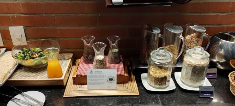 波哥大 BH 佐纳费南希美居酒店(Mercure Bogota BH Zona Financiera)图片
