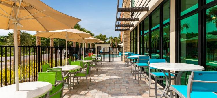 迈尔斯堡海滩-萨尼贝尔盖特威智选假日套房酒店(Holiday Inn Express & Suites FT Myers Beach-Sanibel Gateway)图片