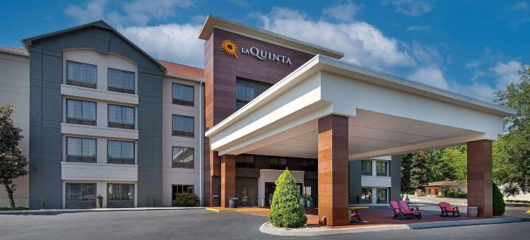 鸽子谷多莉伍德拉昆塔温德姆酒店(La Quinta Inn & Suites by Wyndham Pigeon Forge-Dollywood)图片