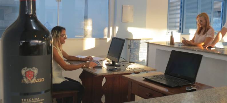 普拉伊亚套房酒店(La Suite Praia Hotel)图片