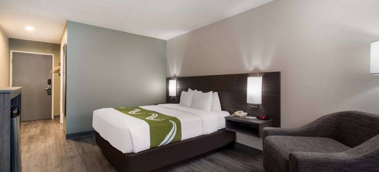 威尔逊维尔凯艺套房酒店(Quality Inn & Suites Wilsonville)图片