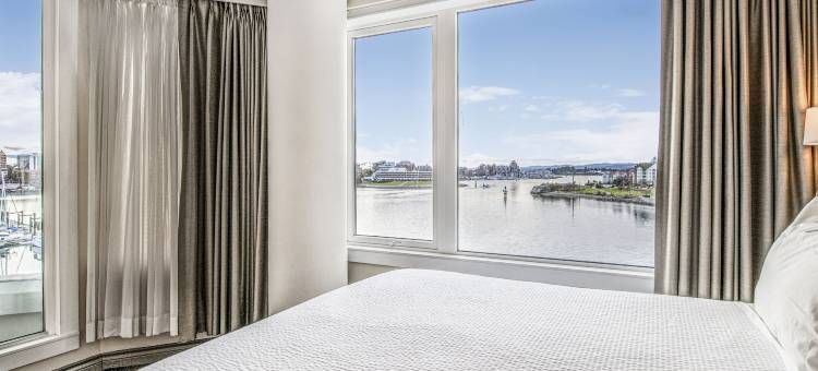 维多利亚丽晶海滨套房酒店(Victoria Regent Waterfront Hotel & Suites)图片