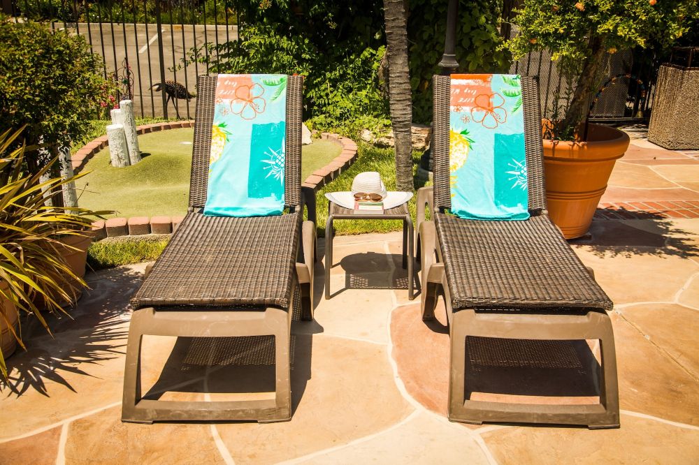 Adelaide Inn Over view