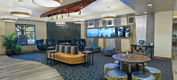 贝灵厄姆牛津酒店(Oxford Suites Bellingham)图片