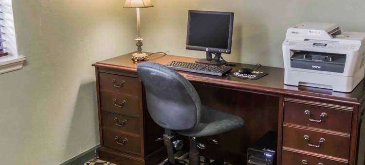 塔拉哈西郊区开放式客房 - 近大学(Suburban Extended Stay Hotel Tallahassee near University)图片