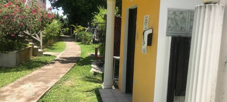 萤火虫海滩秘密小屋酒店(Secret Cabins at Firefly Beach)图片