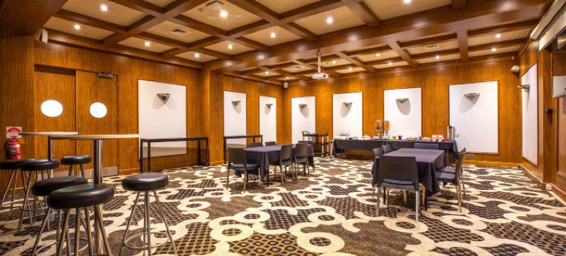 牧场睡帽酒店(Nightcap at the Ranch Hotel)图片