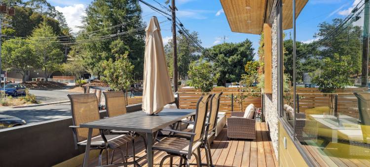 常青酒店(Evergreen Hotel)图片