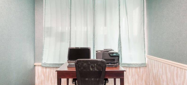 手指湖旅馆及套房(Finger Lakes Inn & Suites)图片