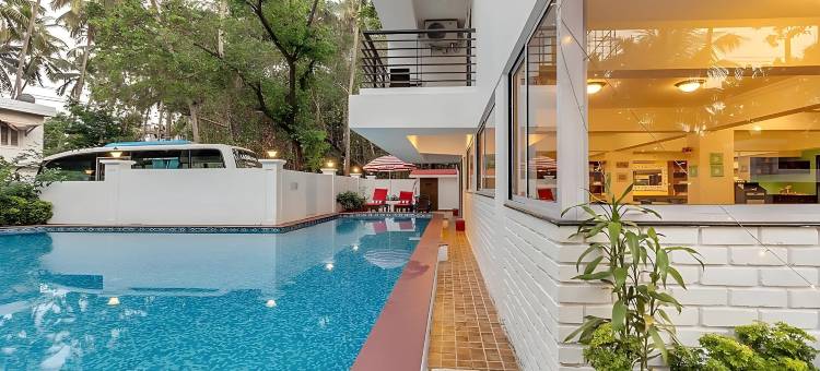 缤旅阿罗特尔卡兰古特海滩酒店(Arotel Rooms & Suites)图片