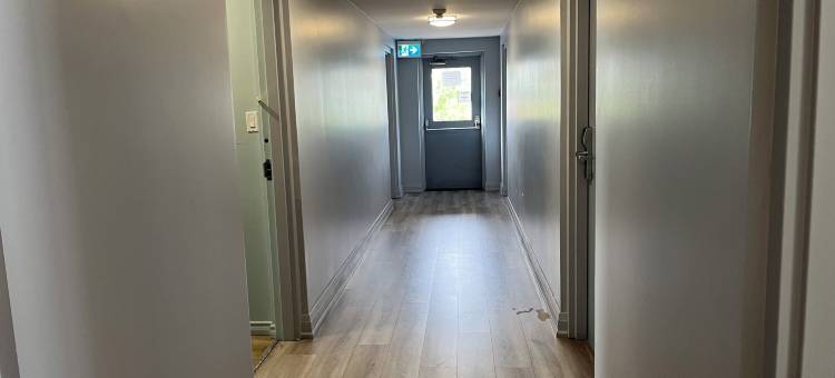 尼亚加拉瀑布6号汽车旅馆，安大略省 – 瀑布附近(Motel 6 Niagara Falls, on Near the Falls)图片