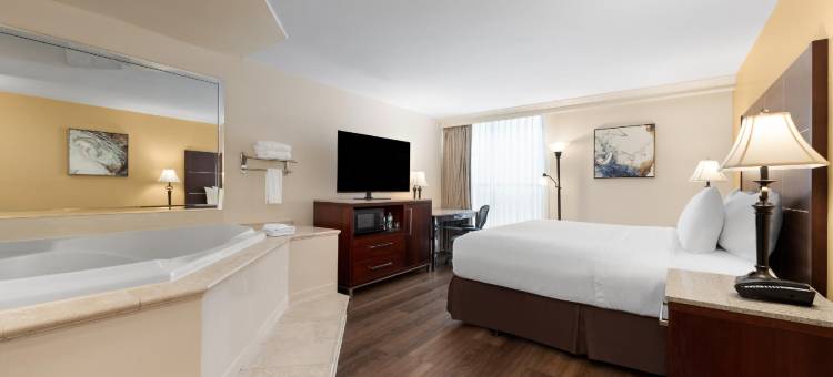 小石城温德姆河滨酒店(Wyndham Riverfront Little Rock)图片