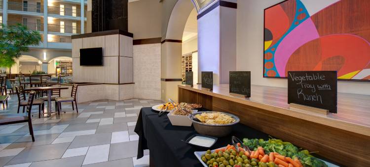 杰克逊维尔海湾牧场希尔顿希尔顿安泊酒店(Embassy Suites by Hilton Jacksonville Baymeadows)图片