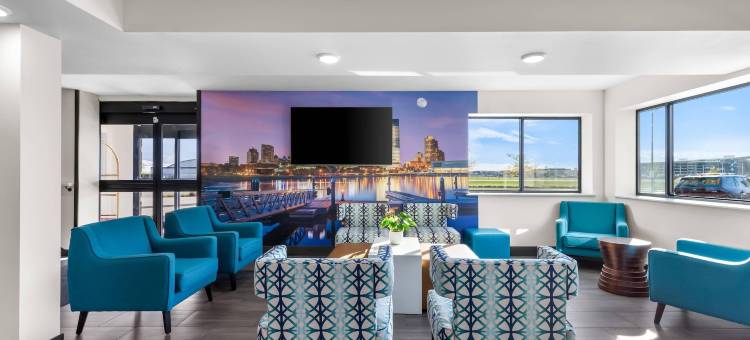 克拉丽奥波因特(Clarion Pointe)图片