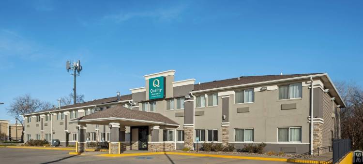 德梅因机场品质酒店及套房(Quality Inn & Suites des Moines Airport)图片